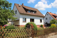 Verkauf • Zweifamilienhaus in Ditzingen-Hirschlanden